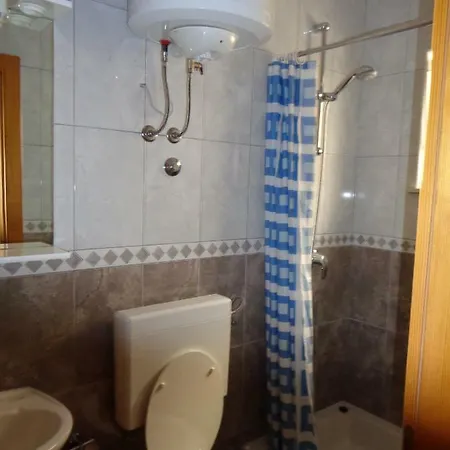 Rados Appartamento Lokva Rogoznica